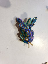 Load image into Gallery viewer, Peacock rhinestone juliana
